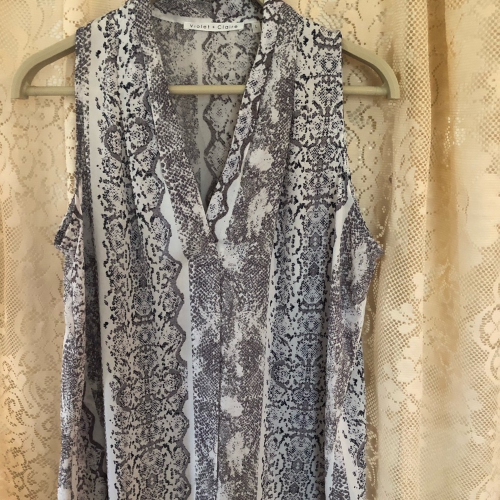 Sleeveless Top